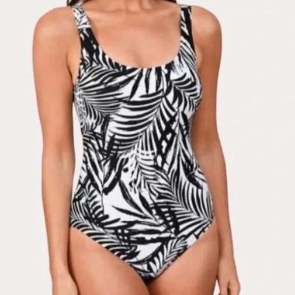 Ocean Pacific Womens' One-Piece Swimsuit - SMALL - Picture 1 of 3